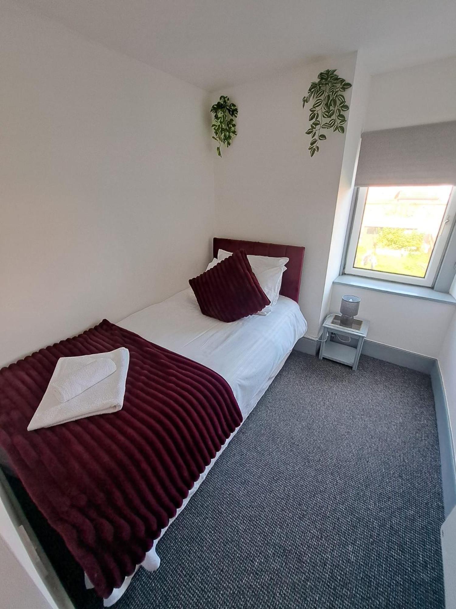 Dundee Football Stadium Apartment Экстерьер фото